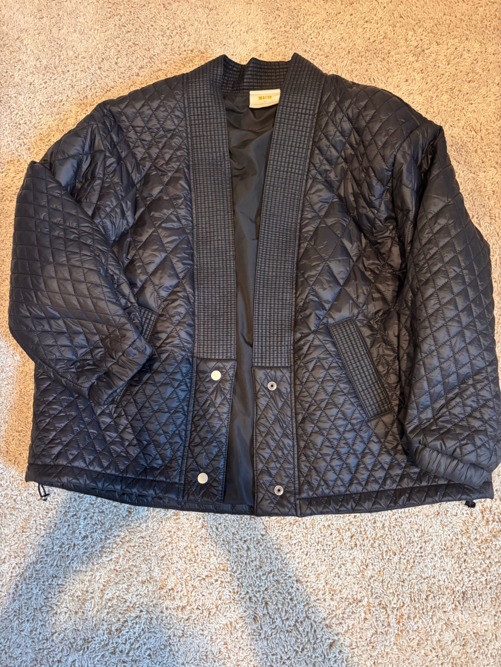 Maeve by Anthropologie Diamond Quilted Kimono Jacket in black.
